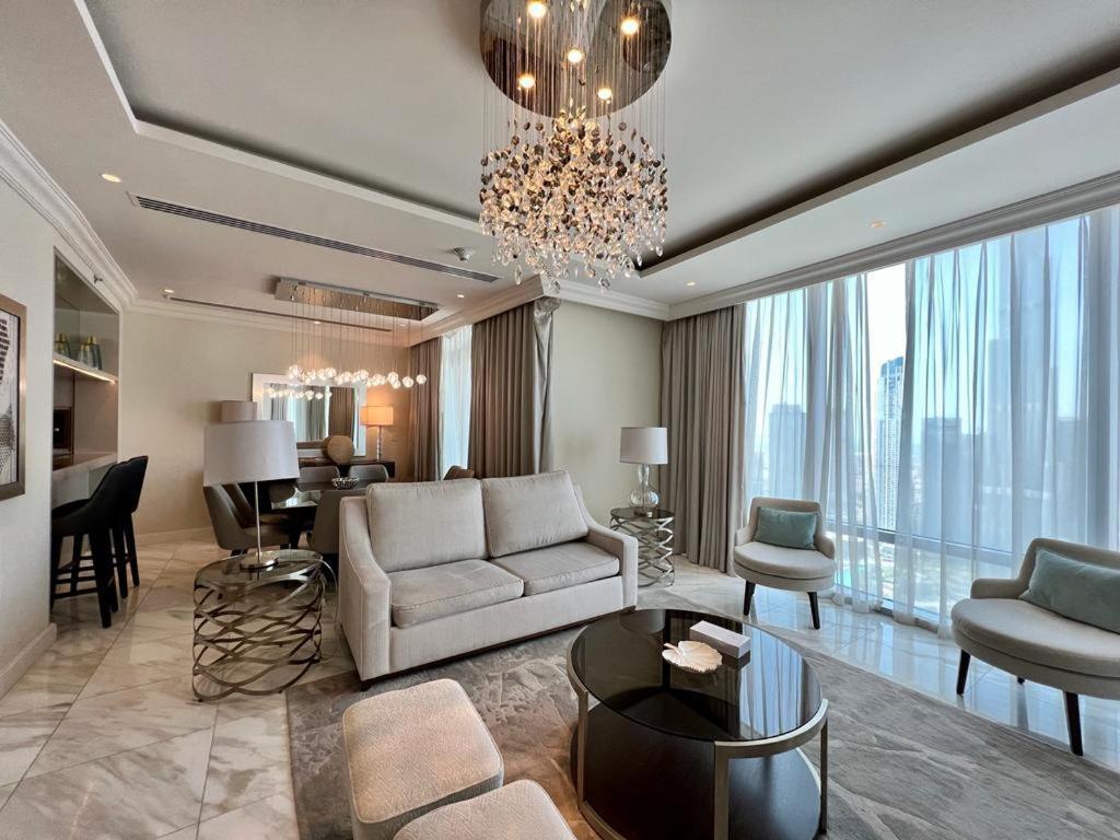 Address Fountain Views * Dubai